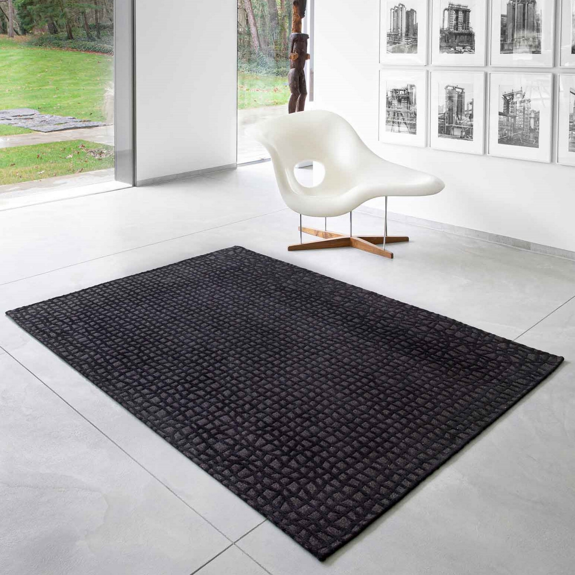 Structures Trammel Rug 9247 In Oppian Black